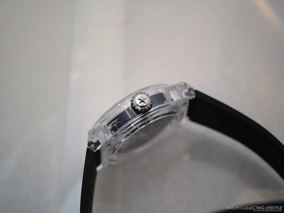 G-RAP / Swiss – What Does It Mean シールド Insider: Zenith DEFY Zero G. Clear and Deep Blue Sapphire Cases